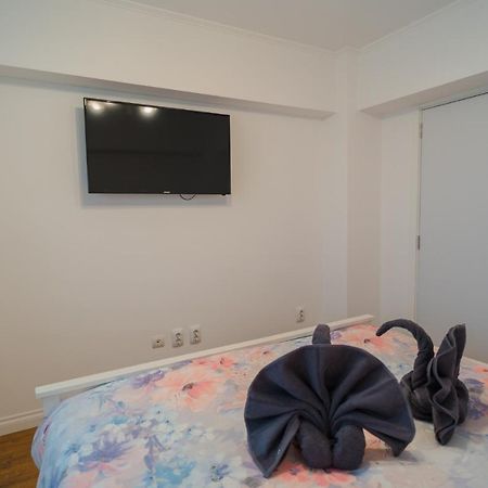 Cozy & Spacious 2Br Apartment With Netflix Bükreş Dış mekan fotoğraf