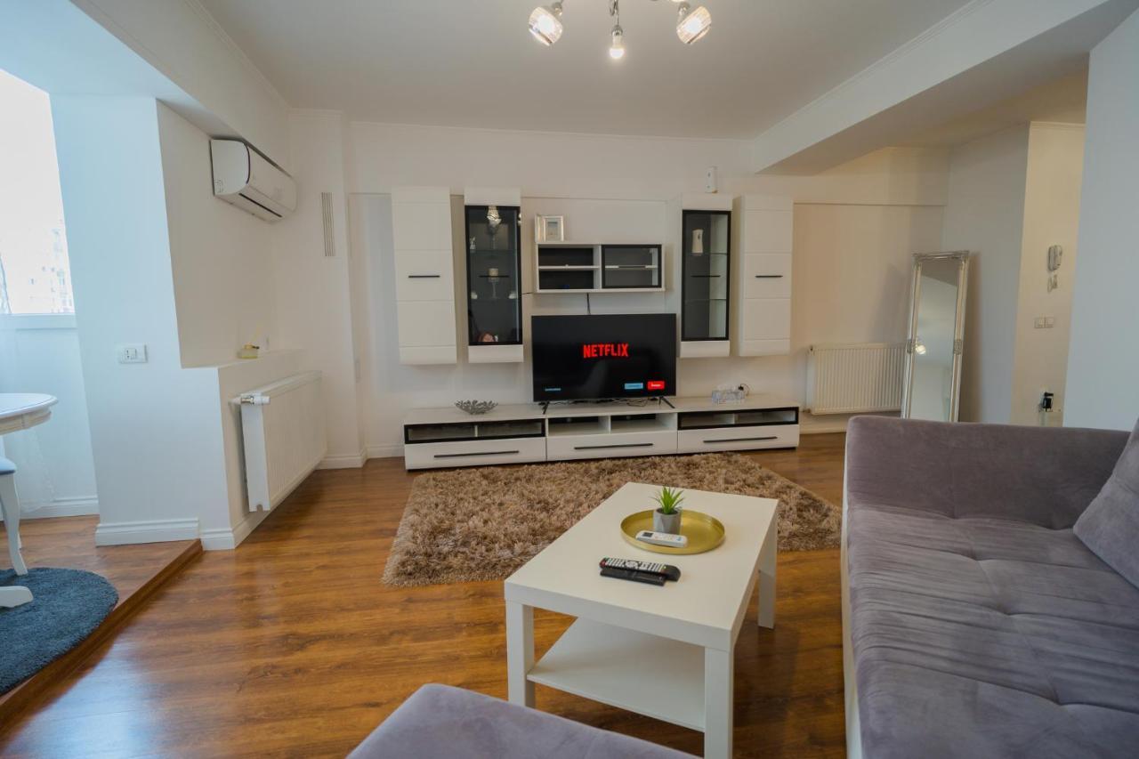 Cozy & Spacious 2Br Apartment With Netflix Bükreş Dış mekan fotoğraf