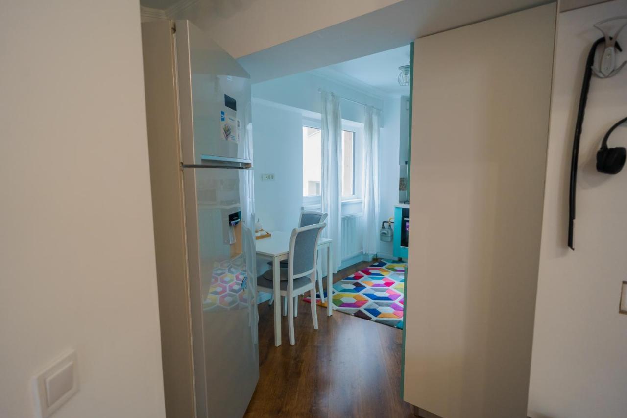 Cozy & Spacious 2Br Apartment With Netflix Bükreş Dış mekan fotoğraf
