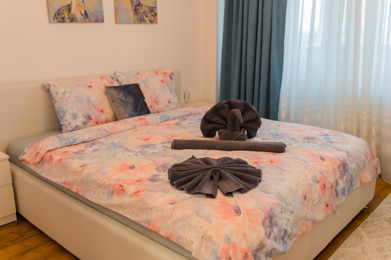 Cozy & Spacious 2Br Apartment With Netflix Bükreş Dış mekan fotoğraf